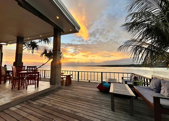 Nusa Veranda Sunset & Restaurant Hotel 3*