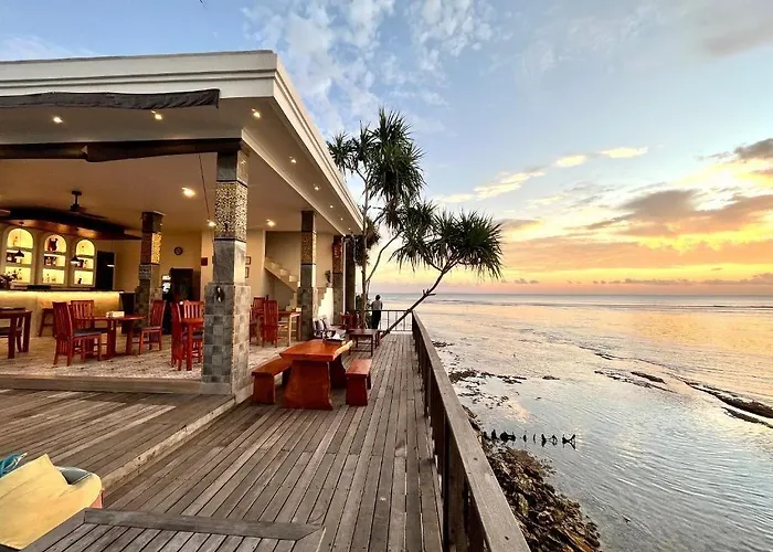 Nusa Veranda Sunset & Restaurant Hotel 3*